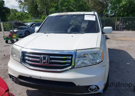 2013 Honda Pilot Touring из США, поврежденный, VIN 5FNYF3H95DB011430